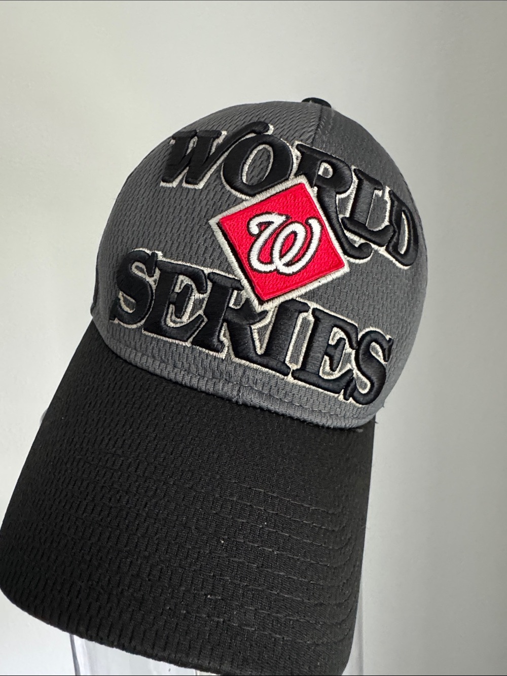 Washington Nationals World Series Baseball Cap with Red Diamond Logo - Picture 3 of 9